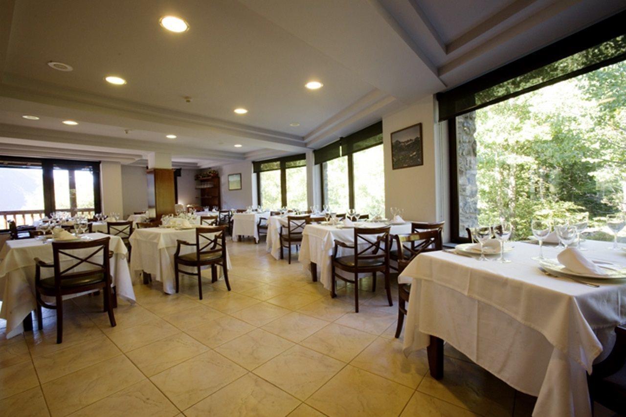 Hotel & SPA Niunit El Serrat Exterior foto